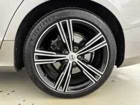 Volvo V60 thumbnail 35