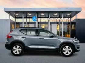 Volvo XC40 thumbnail 7