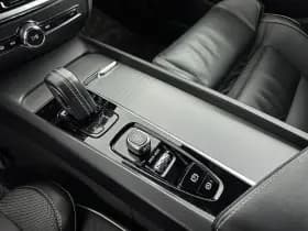 Volvo V60 thumbnail 25