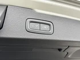 Volvo V60 thumbnail 32