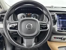 Volvo XC90 thumbnail 17