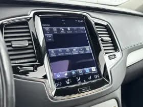 Volvo XC90 thumbnail 23