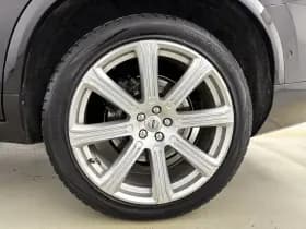 Volvo XC90 thumbnail 35