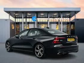 Volvo S60 thumbnail 4