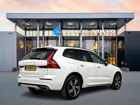 Volvo XC60 thumbnail 3