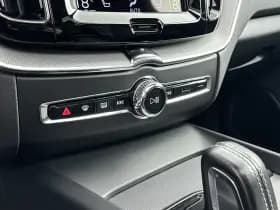 Volvo XC60 thumbnail 24