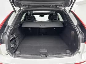 Volvo XC60 thumbnail 30