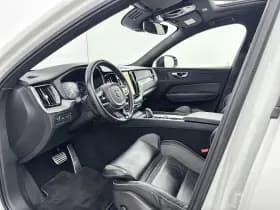 Volvo XC60 thumbnail 9