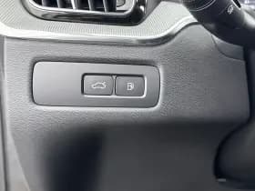 Volvo XC60 thumbnail 30