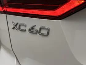 Volvo XC60 thumbnail 33