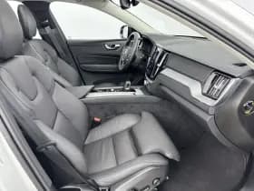 Volvo XC60 thumbnail 10