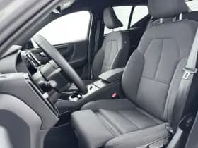 Volvo EX40 thumbnail 11