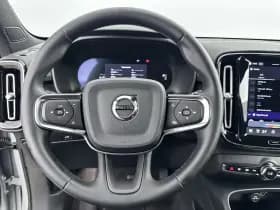 Volvo EX40 thumbnail 15
