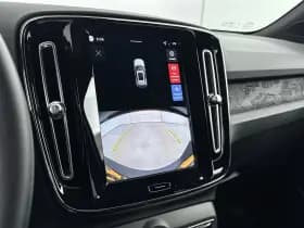 Volvo EX40 thumbnail 20