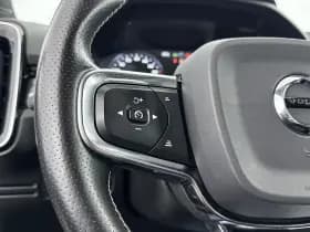 Volvo XC40 thumbnail 16
