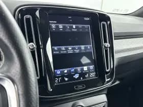 Volvo XC40 thumbnail 21