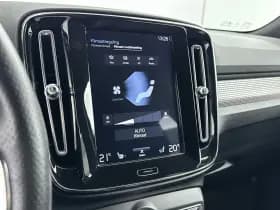 Volvo XC40 thumbnail 22