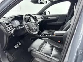 Volvo XC40 thumbnail 9