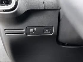 Volvo C40 thumbnail 28