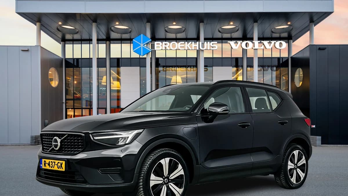 Volvo XC40 — foto 1