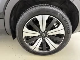 Volvo XC40 thumbnail 36
