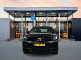 Volvo XC40 thumbnail 5
