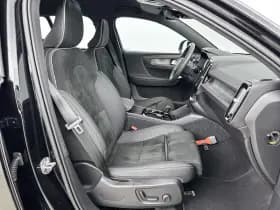 Volvo XC40 thumbnail 10