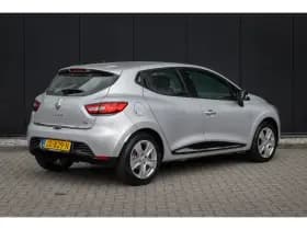 Renault Clio thumbnail 2