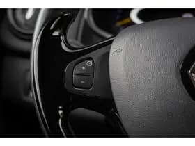 Renault Clio thumbnail 18
