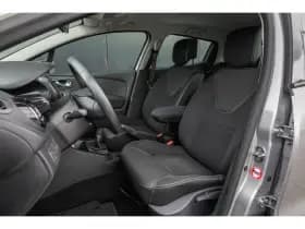 Renault Clio thumbnail 5
