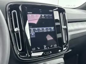 Volvo XC40 thumbnail 21
