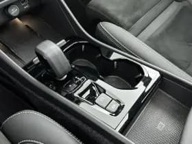 Volvo XC40 thumbnail 25