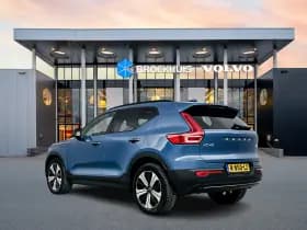 Volvo XC40 thumbnail 4
