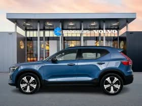 Volvo XC40 thumbnail 8
