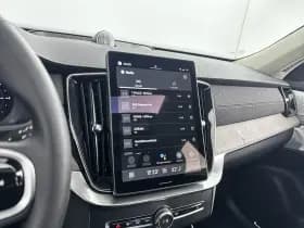 Volvo XC90 thumbnail 23