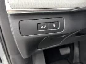 Volvo XC90 thumbnail 32