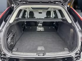 Volvo XC60 thumbnail 30