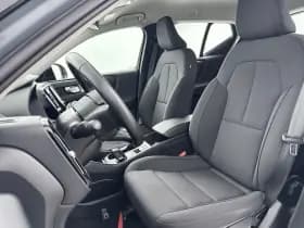 Volvo XC40 thumbnail 11