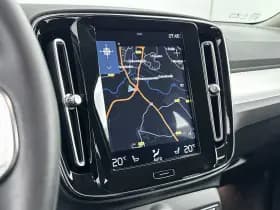 Volvo XC40 thumbnail 18