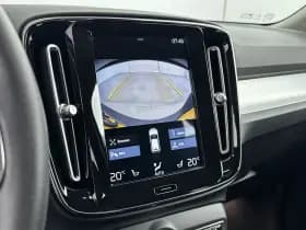 Volvo XC40 thumbnail 19