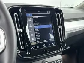 Volvo XC40 thumbnail 20