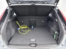 Volvo XC40 thumbnail 30