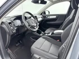 Volvo XC40 thumbnail 9
