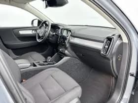 Volvo XC40 thumbnail 10