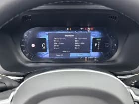 Volvo XC60 thumbnail 18