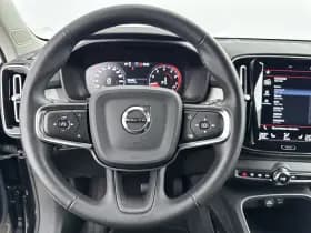 Volvo XC40 thumbnail 15