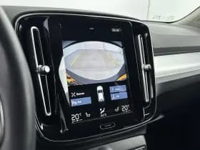 Volvo XC40 thumbnail 19
