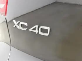 Volvo XC40 thumbnail 32