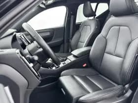 Volvo XC40 thumbnail 11