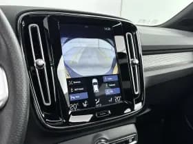 Volvo XC40 thumbnail 20